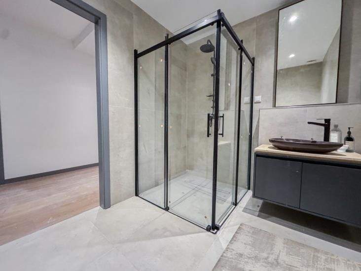 Etagenwohnung Oberhausen Altstadt-Süd - 2 Zimmer, 127 m&sup2;, 1.250&euro; | Angebot:25748233