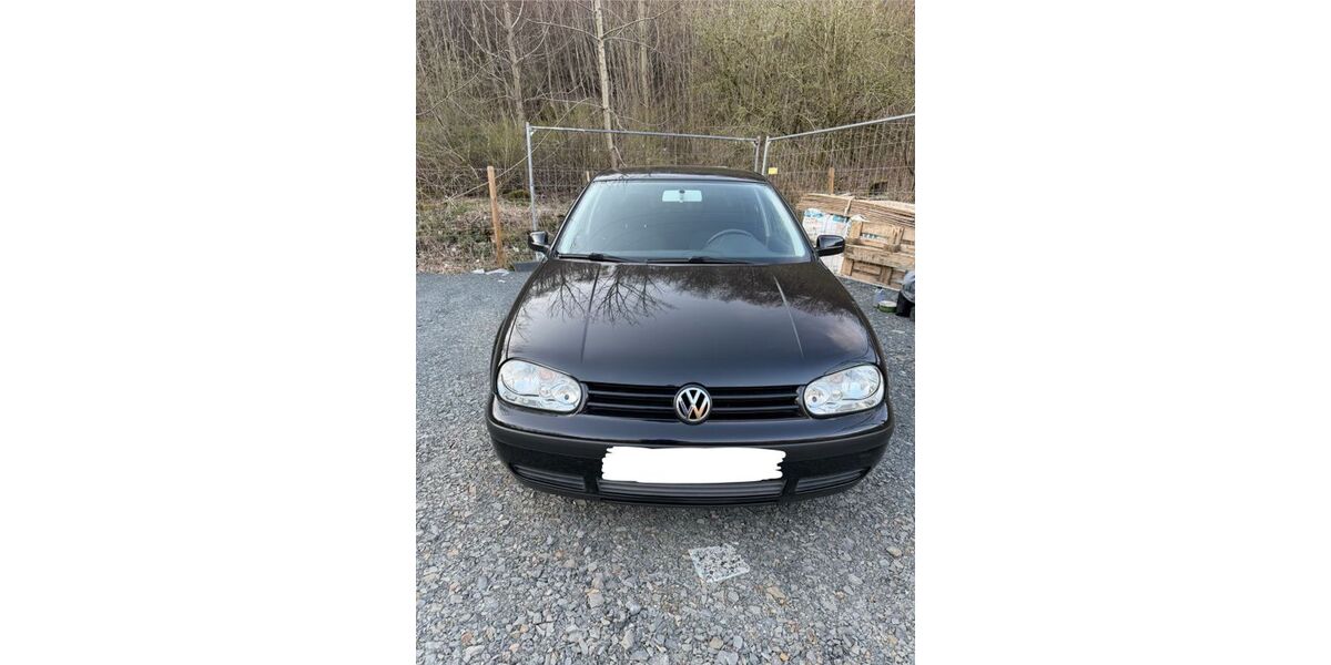 VW Golf 90.000 km 4.000 &euro; Wermelskirchen 42929