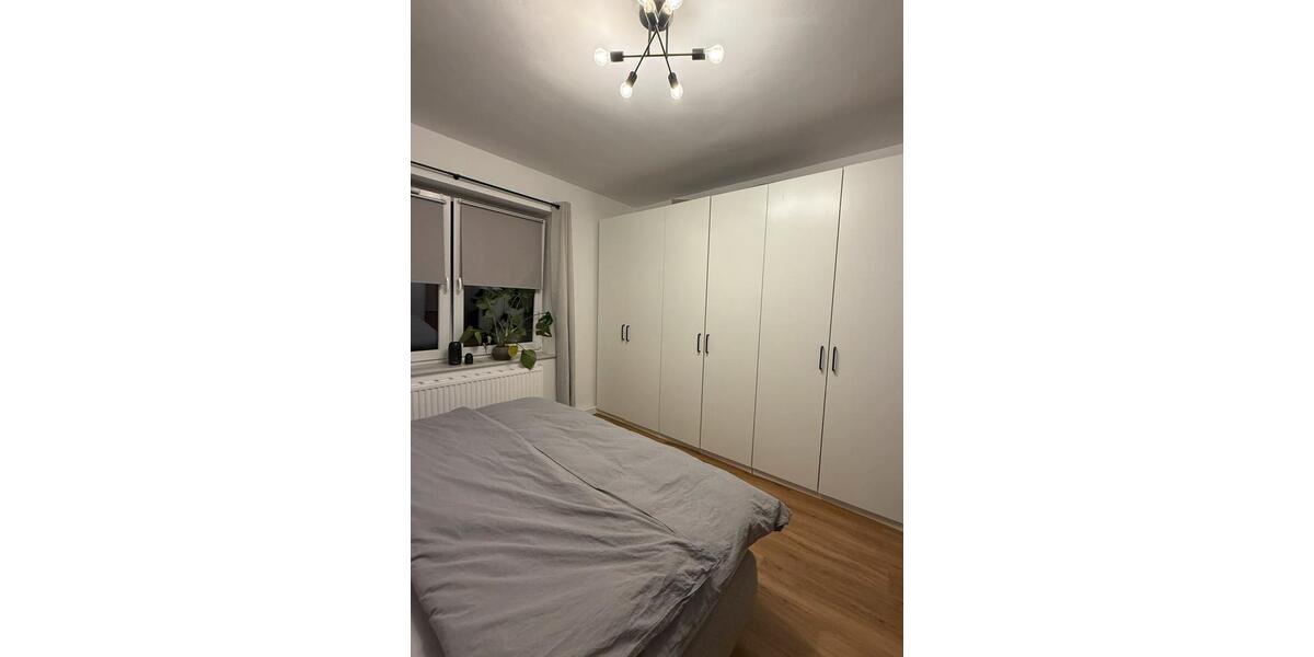 Etagenwohnung Düsseldorf Stadtbezirk 3 - 3 Zimmer, 68 m&sup2;, 1.500&euro; | Angebot:27553800