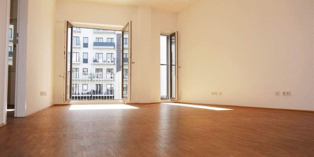 Etagenwohnung Düsseldorf Flingern Nord - 3 Zimmer, 117 m&sup2;, 1.879&euro; | Angebot:25747649