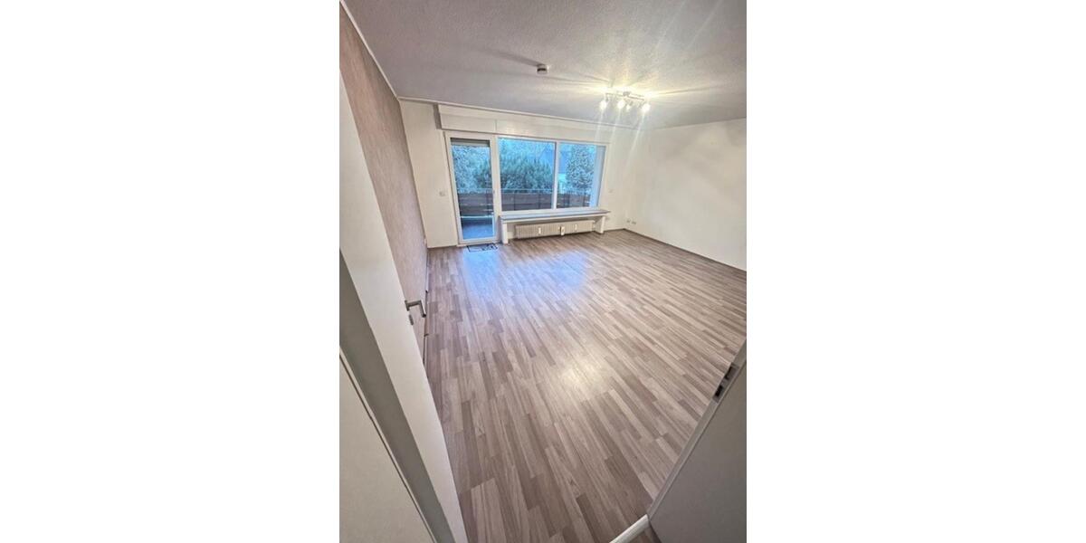 Etagenwohnung Bochum Bochum-Mitte - 2 Zimmer, 68 m&sup2;, 610&euro; | Angebot:25535333