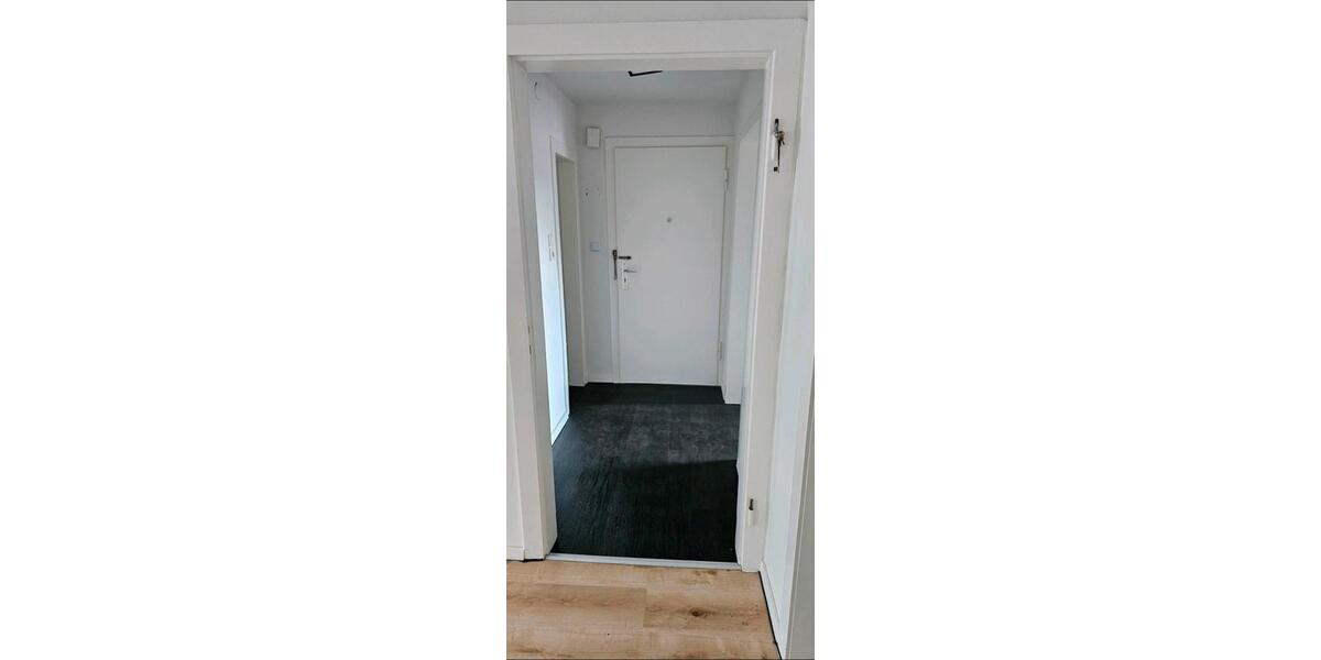 Etagenwohnung Solingen Aufderhöhe - 2 Zimmer, 65 m&sup2;, 950&euro; | Angebot:27538176