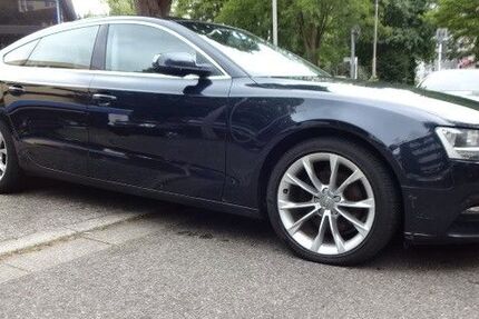 Audi A5 220.000 km 7.999 &euro; Essen 45276
