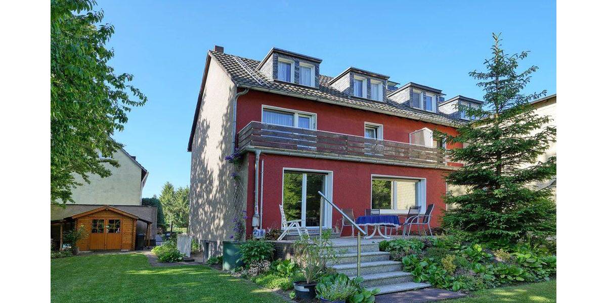 Doppelhaushälfte Bochum Wattenscheid - 6 Zimmer, 131 m&sup2;, 195.000&euro; | Angebot:25836496