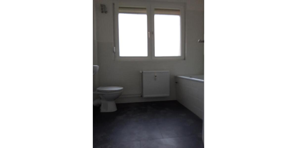 Erdgeschoßwohnung Essen Stadtbezirk V - 2.5 Zimmer, 45 m&sup2;, 362&euro; | Angebot:25458834