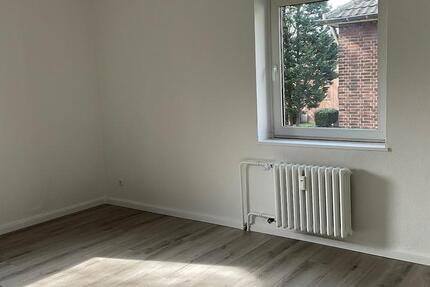 Wohnung Duisburg Mittelmeiderich - 3 Zimmer, 70 m&sup2;, 539&euro; | Angebot:25592048