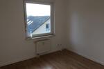 Mehrfamilienhaus, Wohnhaus Remscheid Gemarkung Bergisch Born - 3 Zimmer, 86 m&sup2;, 275.000&euro; | Angebot:24816159