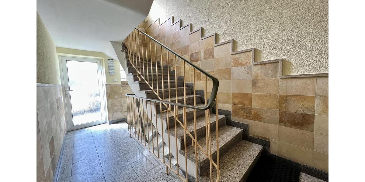 Erdgeschoßwohnung Wuppertal Elberfeld - 1 Zimmer, 30 m&sup2;, 330&euro; | Angebot:25903383