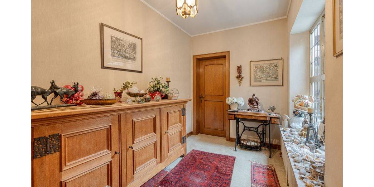 Einfamilienhaus Solingen Solingen-Mitte - 9 Zimmer, 278 m&sup2;, 725.000&euro; | Angebot:26820709
