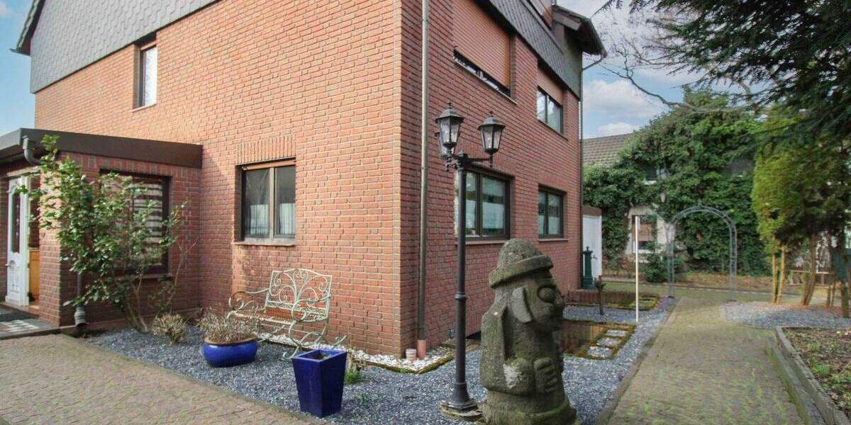 Einfamilienhaus Essen Frintrop - 6 Zimmer, 266 m&sup2;, 1.040.000&euro; | Angebot:25746959