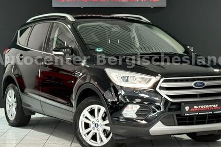 Ford Kuga 81.000 km 11.799 &euro; Wuppertal 42285