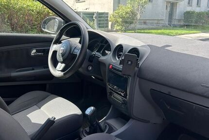Seat Ibiza 230.352 km 800 &euro; Neuss 41462
