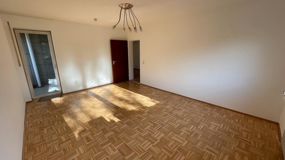 Etagenwohnung Duisburg Großenbaum - 2.5 Zimmer, 65 m&sup2;, 625&euro; | Angebot:25219253