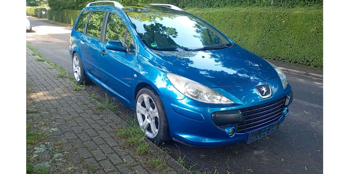 Peugeot 307 143.000 km 2.950 &euro; Mülheim an der Ruhr 45476