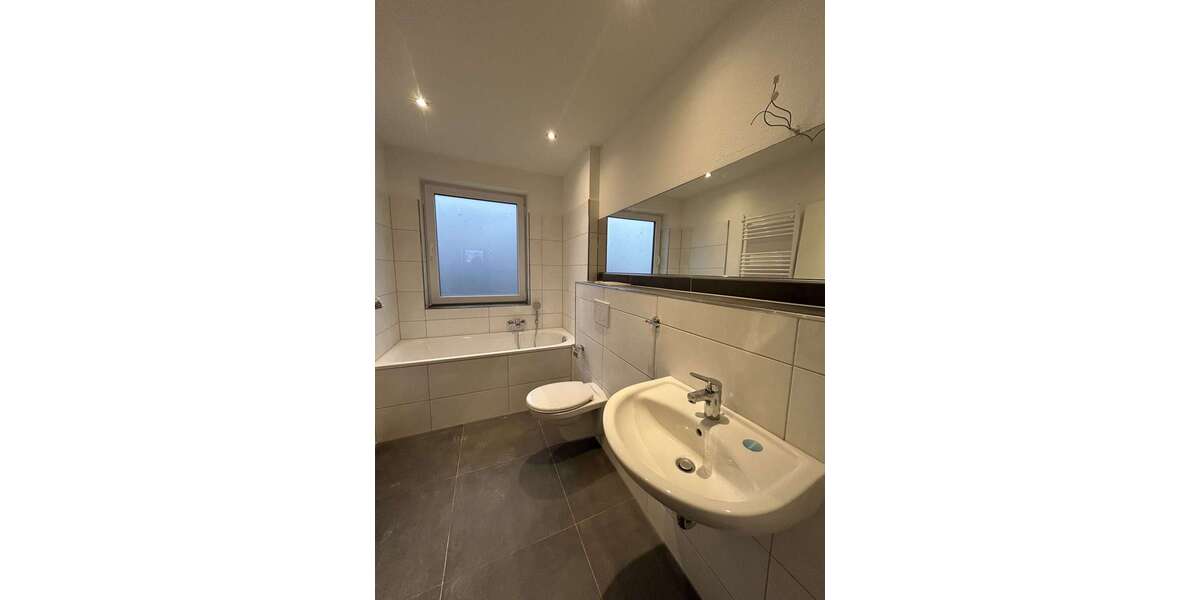 Etagenwohnung Duisburg Wanheimerort - 2 Zimmer, 51 m&sup2;, 435&euro; | Angebot:27554569