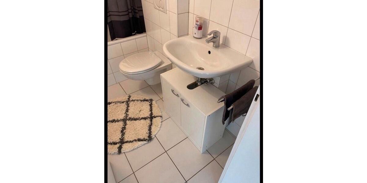 Etagenwohnung Duisburg Duisburg-Mitte - 2 Zimmer, 56 m&sup2;, 680&euro; | Angebot:26003655