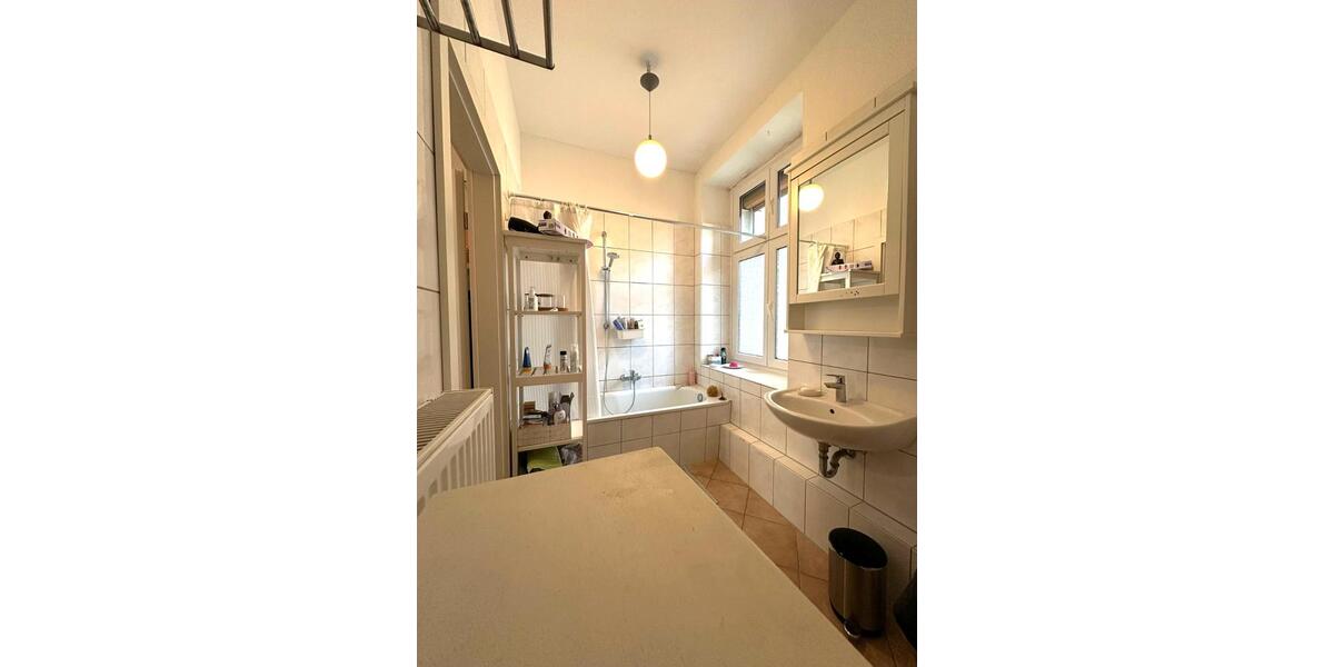 Etagenwohnung Wuppertal Elberfeld - 2 Zimmer, 73 m&sup2;, 660&euro; | Angebot:26003610