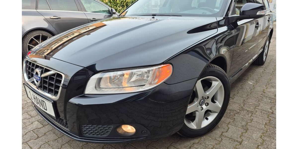 Volvo V70 142.000 km 10.990 &euro; Sprockhövel 45549