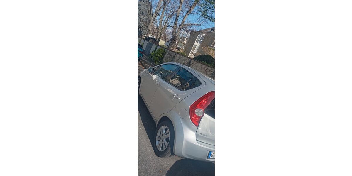 Opel Agila 110.000 km 4.000 &euro; Düsseldorf 40237