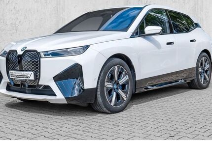 BMW iX 58.490 km 41.900 &euro; Velbert 42553