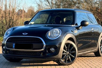 Mini ONE 114.000 km 9.500 &euro; Haan 42781