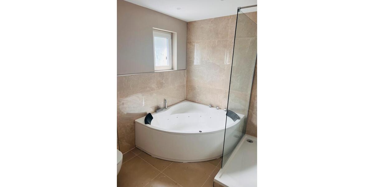 Etagenwohnung Oberhausen Rothebusch - 2 Zimmer, 65 m&sup2;, 950&euro; | Angebot:27572165