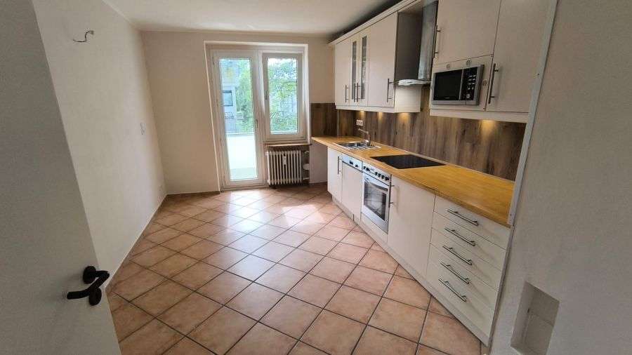 Etagenwohnung Düsseldorf Stadtbezirk 2 - 2.5 Zimmer, 57 m&sup2;, 295.000&euro; | Angebot:27532078