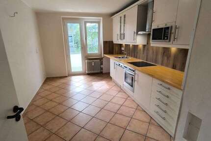 Wohnung Düsseldorf Stadtbezirk 2 - 2.5 Zimmer, 57 m&sup2;, 295.000&euro; | Angebot:27532078