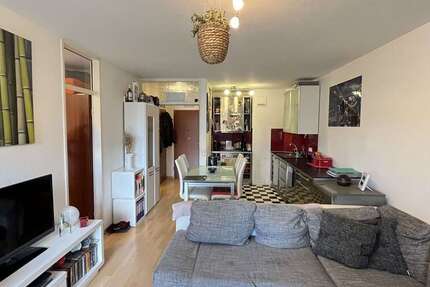 Wohnung Düsseldorf Niederkassel - 2 Zimmer, 43 m&sup2;, 209.000&euro; | Angebot:26615742