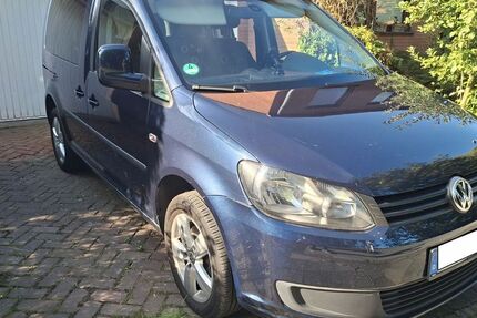 VW Caddy 181.000 km 7.800 &euro; Hilden 40721
