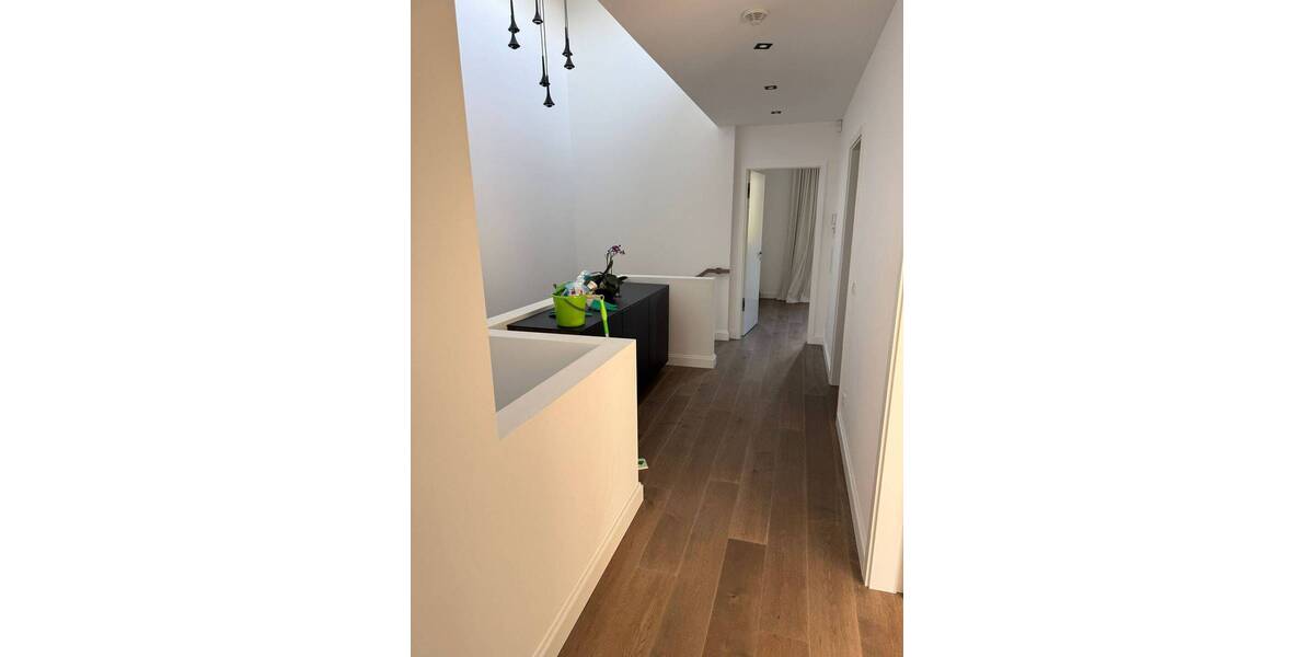 Doppelhaushälfte Meerbusch Büderich - 6 Zimmer, 242 m&sup2;, 8.500&euro; | Angebot:25997535