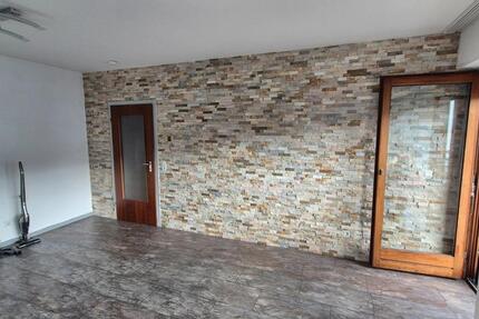 Wohnung Wuppertal Barmen - 3 Zimmer, 80 m&sup2;, 670&euro; | Angebot:27572062