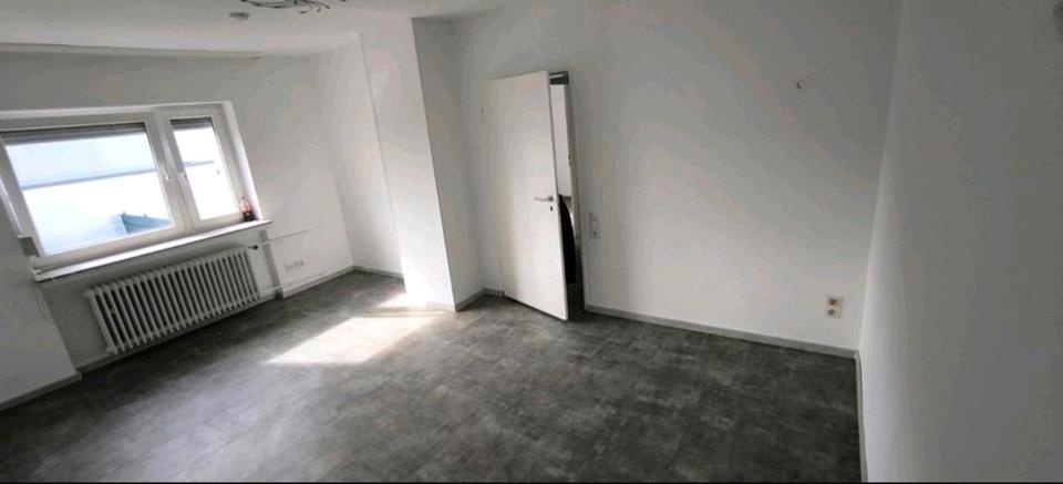 Etagenwohnung Wuppertal Dönberg - 2 Zimmer, 60 m&sup2;, 580&euro; | Angebot:27568508