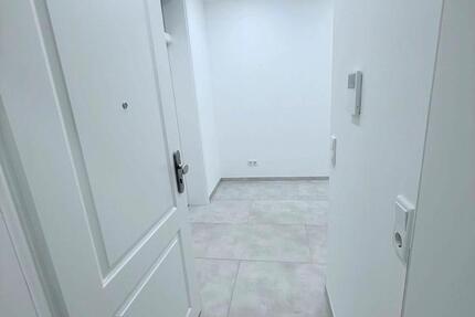 Wohnung Wuppertal Elberfeld - 2 Zimmer, 82 m&sup2;, 850&euro; | Angebot:26025016