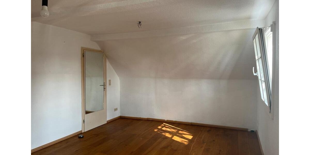 Einfamilienhaus Leichlingen (Rheinland) - 2.5 Zimmer, 78 m&sup2;, 1.100&euro; | Angebot:25931539