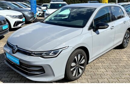 VW Golf 8.756 km 28.429 &euro; Herten 45701