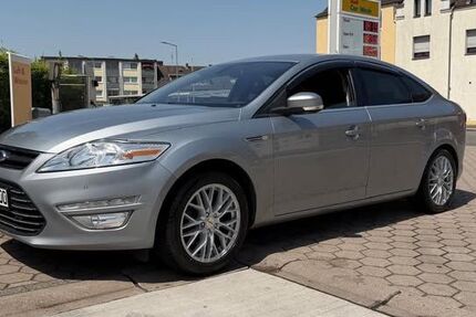 Ford Mondeo 154.000 km 8.500 &euro; Duisburg 47166