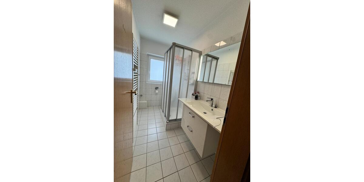 Erdgeschoßwohnung Bochum Höntrop - 1 Zimmer, 57 m&sup2;, 3.500&euro; | Angebot:27572051