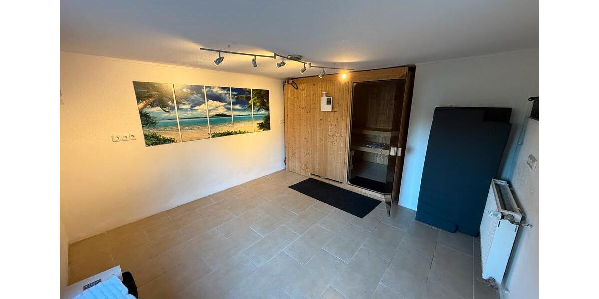 Einfamilienhaus Bochum Günnigfeld - 10 Zimmer, 242 m&sup2;, 649.000&euro; | Angebot:25258509