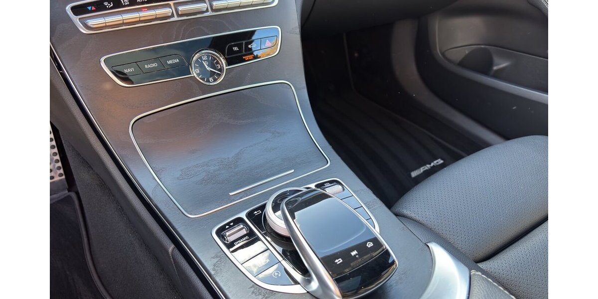 Mercedes-Benz C 400 T 4M AMG Pano Burm StdHz. HuD AHK Leder 138.921 km 25.500 &euro; Wuppertal 42327