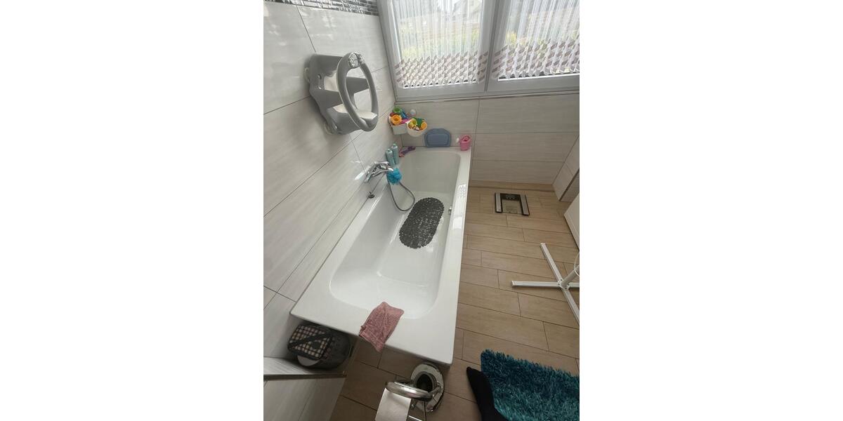 Doppelhaushälfte Oberhausen Biefang - 7 Zimmer, 161 m&sup2;, 540.000&euro; | Angebot:27167802