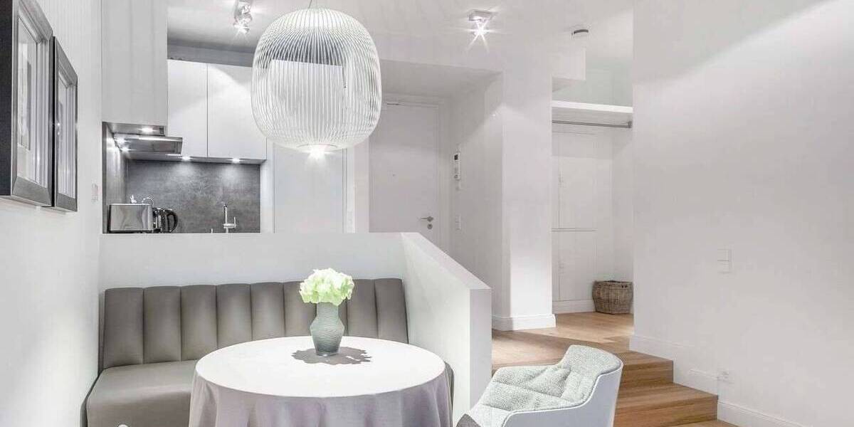 Etagenwohnung Düsseldorf Altstadt - 2 Zimmer, 55 m&sup2;, 1.600&euro; | Angebot:26826256
