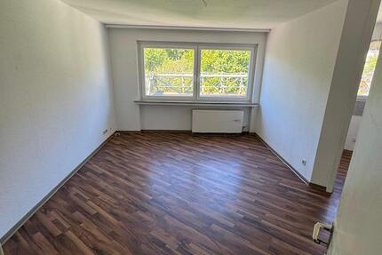 Wohnung Wuppertal Unterbarmen - 1 Zimmer, 30 m&sup2;, 500&euro; | Angebot:26431146