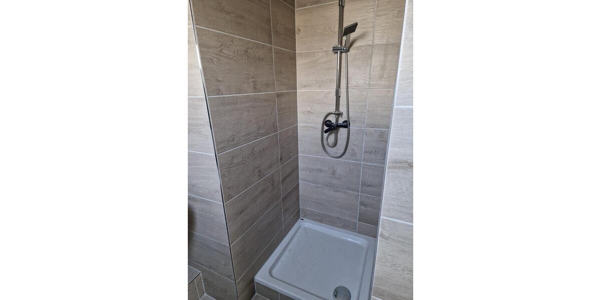 Etagenwohnung Wuppertal - 1 Zimmer, 33 m&sup2;, 450&euro; | Angebot:27534105