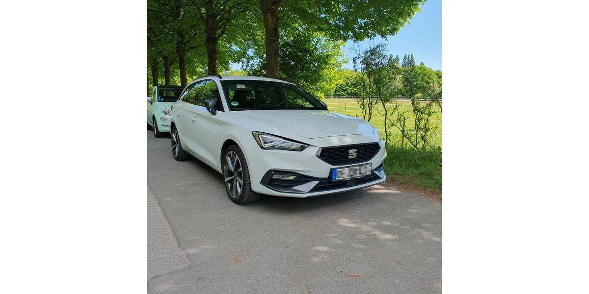 Seat Leon 126.700 km 14.779 &euro; Gelsenkirchen 45886