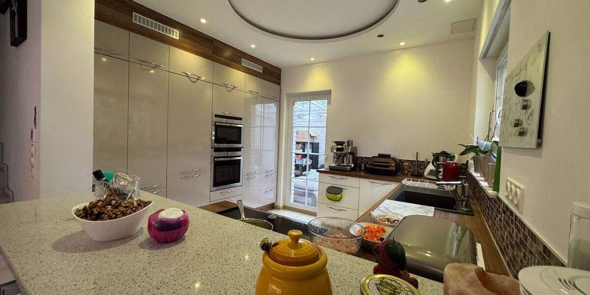 Einfamilienhaus Düsseldorf Gerresheim - 6 Zimmer, 157 m&sup2;, 1.280.000&euro; | Angebot:26794703