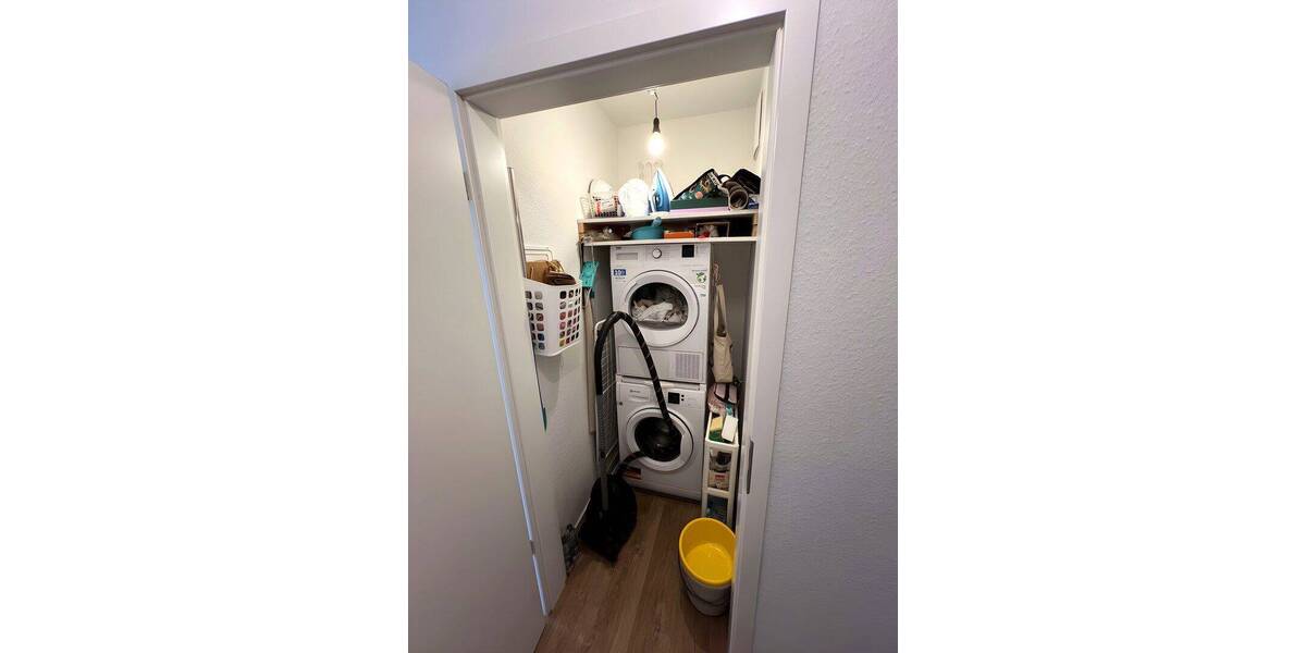 Etagenwohnung Düsseldorf Derendorf - 3 Zimmer, 74 m&sup2;, 1.100&euro; | Angebot:26825336