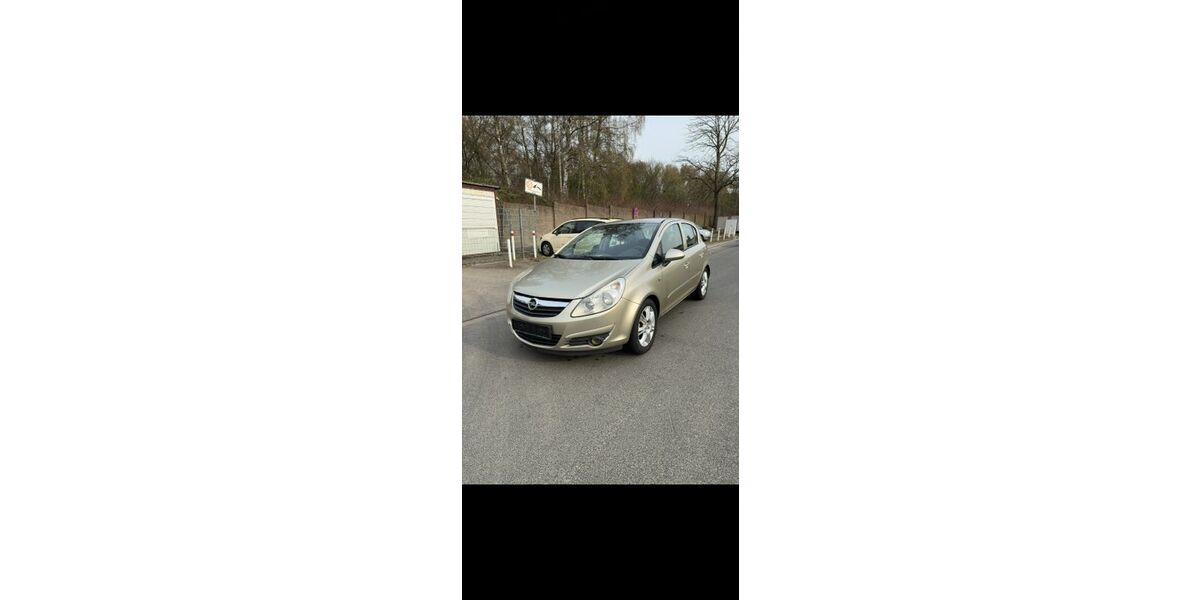 Opel Corsa 123.497 km 3.500 &euro; Essen 45356