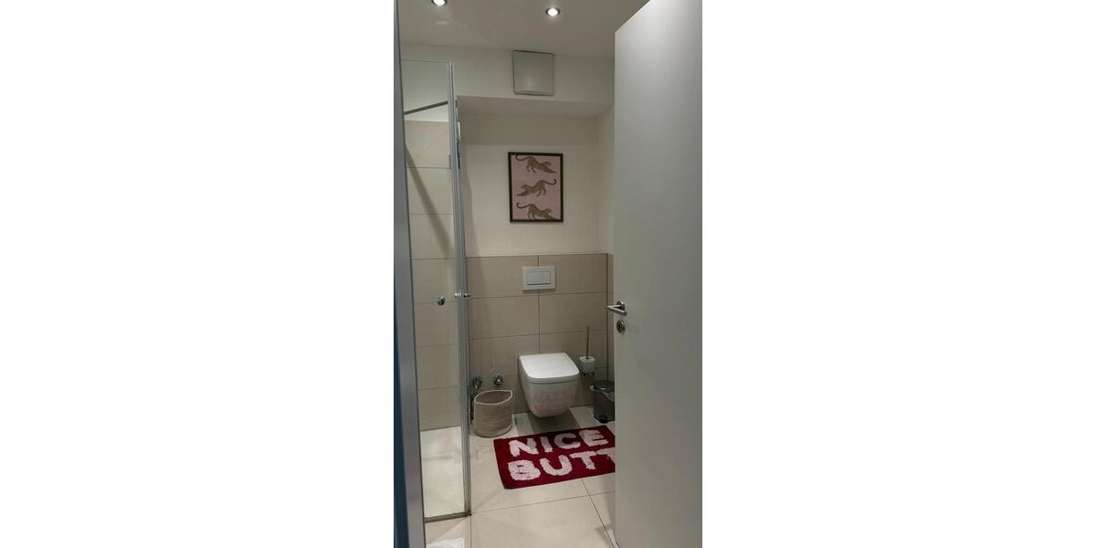 Etagenwohnung Düsseldorf Pempelfort - 3 Zimmer, 84 m&sup2;, 1.700&euro; | Angebot:27579974