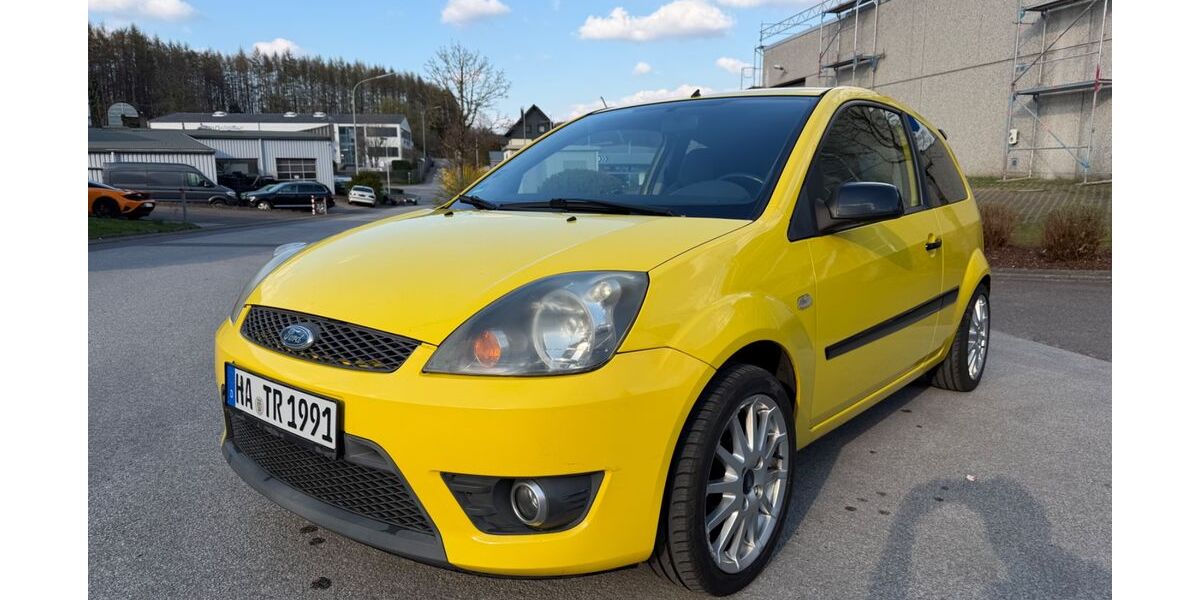 Ford Fiesta 210.000 km 1.999 &euro; Gevelsberg 58285